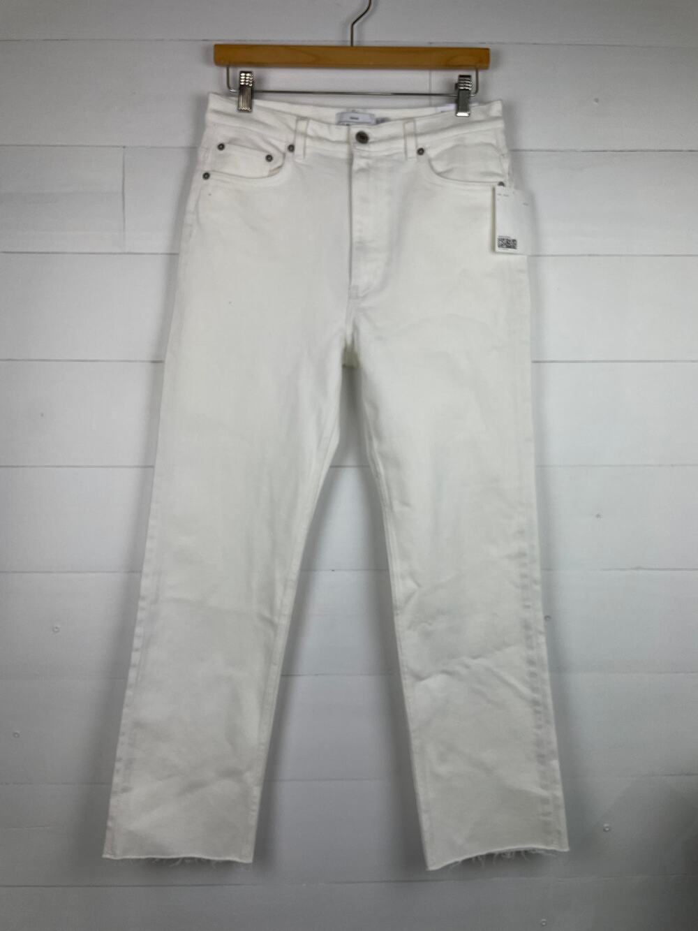 & Other Stories White Favourite Cut Jeans High Waist Slim Leg 30/28 Frayed Hem
